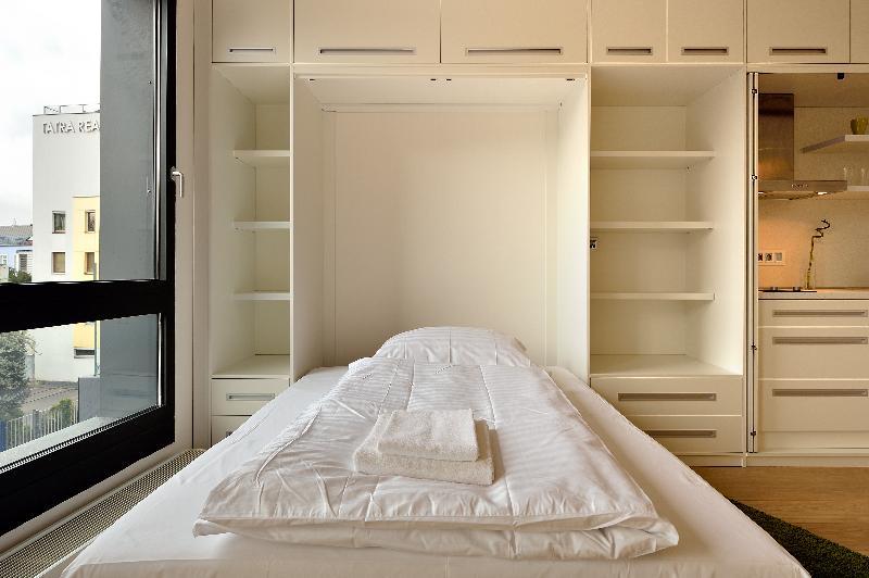Ambiente Serviced Apartments - Dunajska ブラチスラヴァ エクステリア 写真